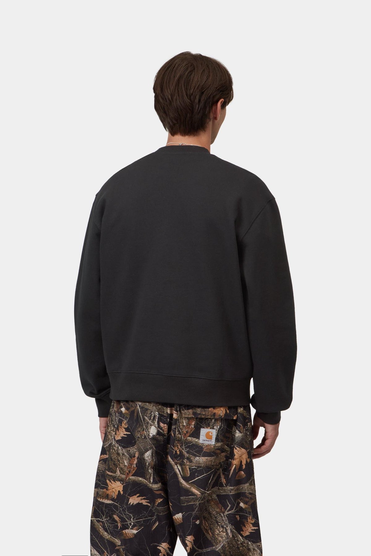 Sweat-shirt Carhartt WIP Mack noir porté