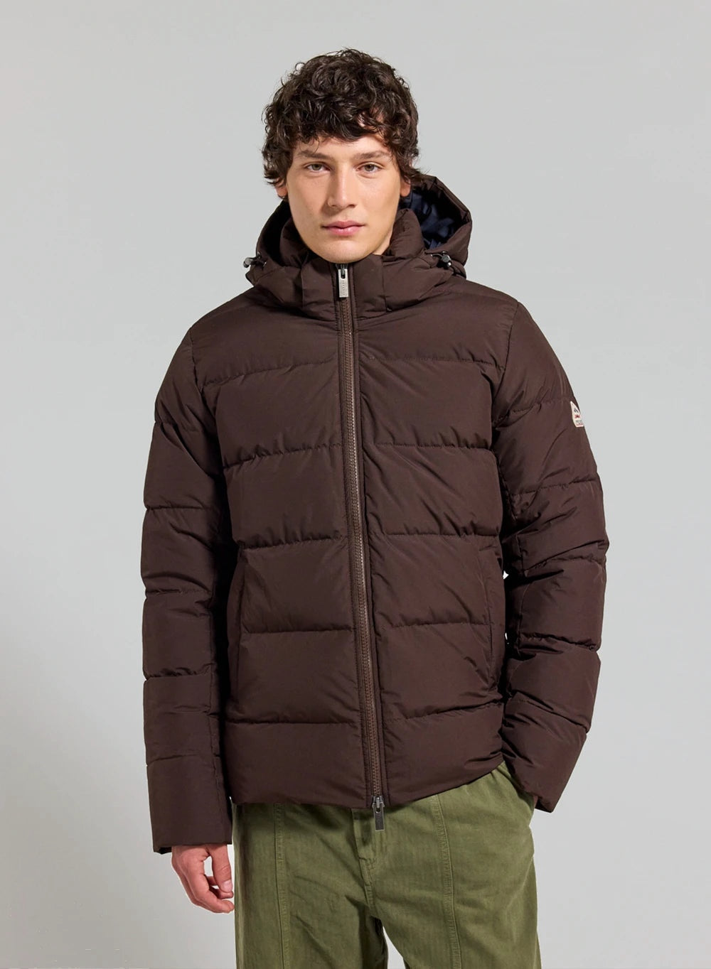 Doudoune Pyrenex Spoutnic Mini Ripstop marron foncé portée, vue de face