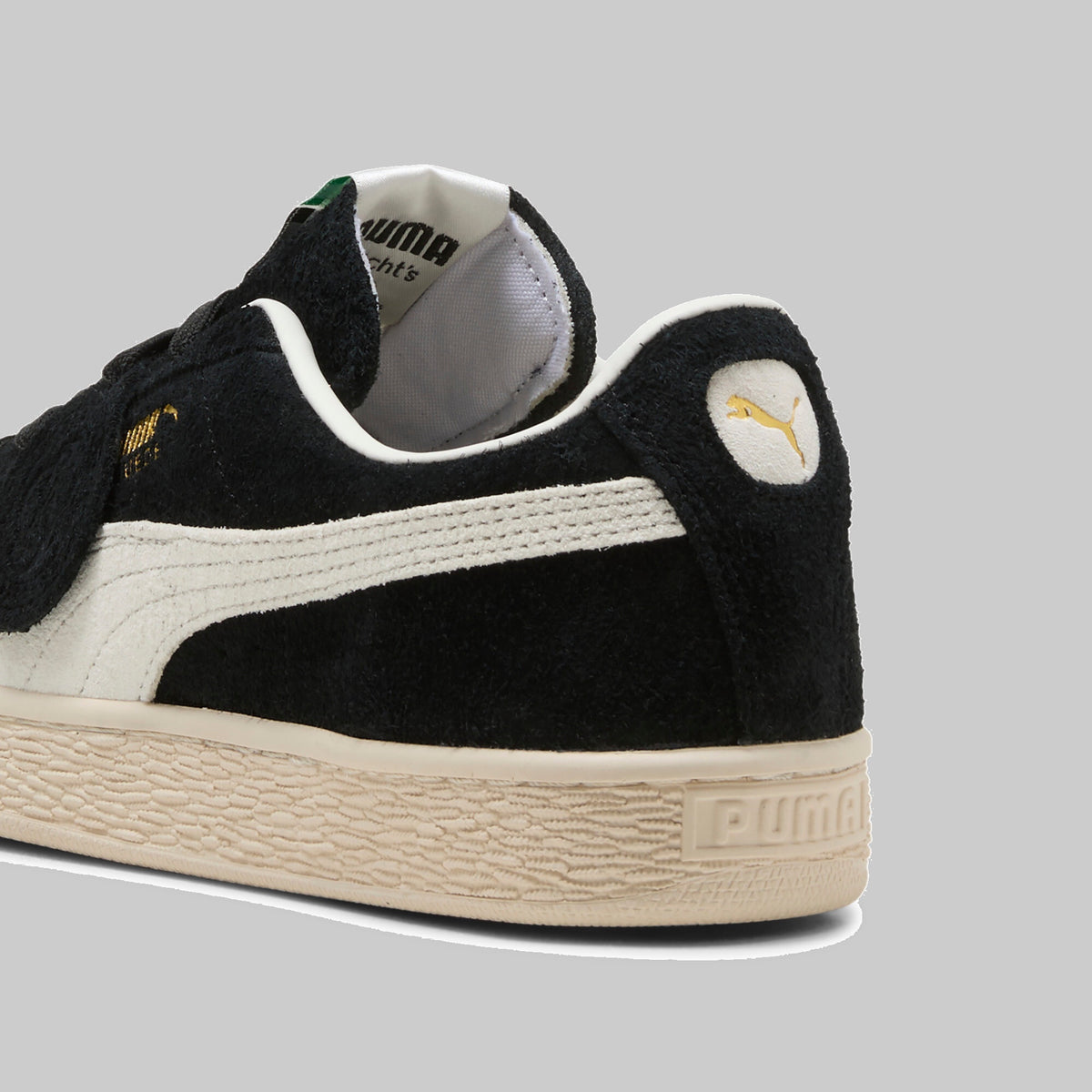 Sneakers Puma Suede Charles F. Stead noires, vue arrière du talon