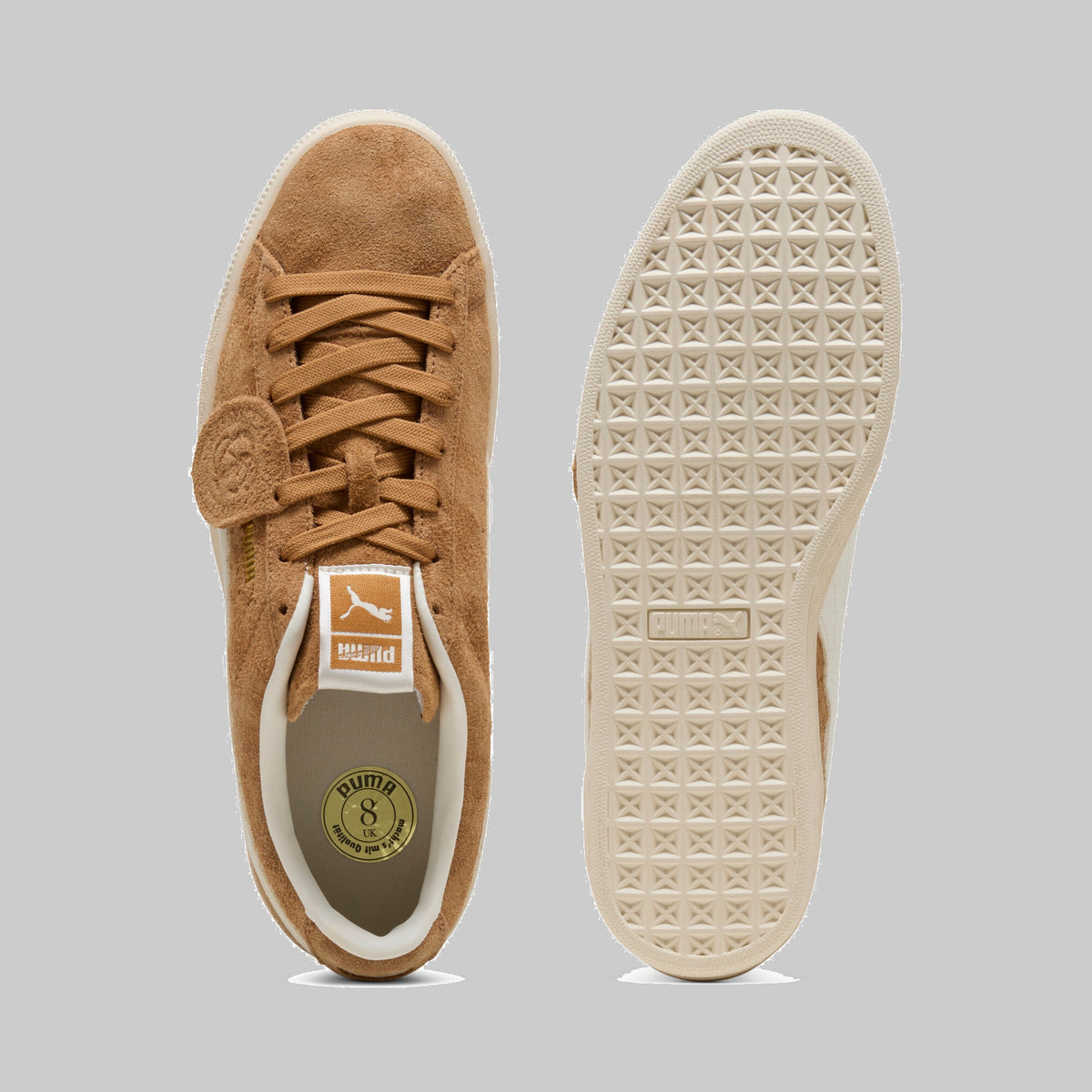 Sneakers Puma Suede Charles F. Stead beige Honey Butter, vue de dessus et semelle extérieure