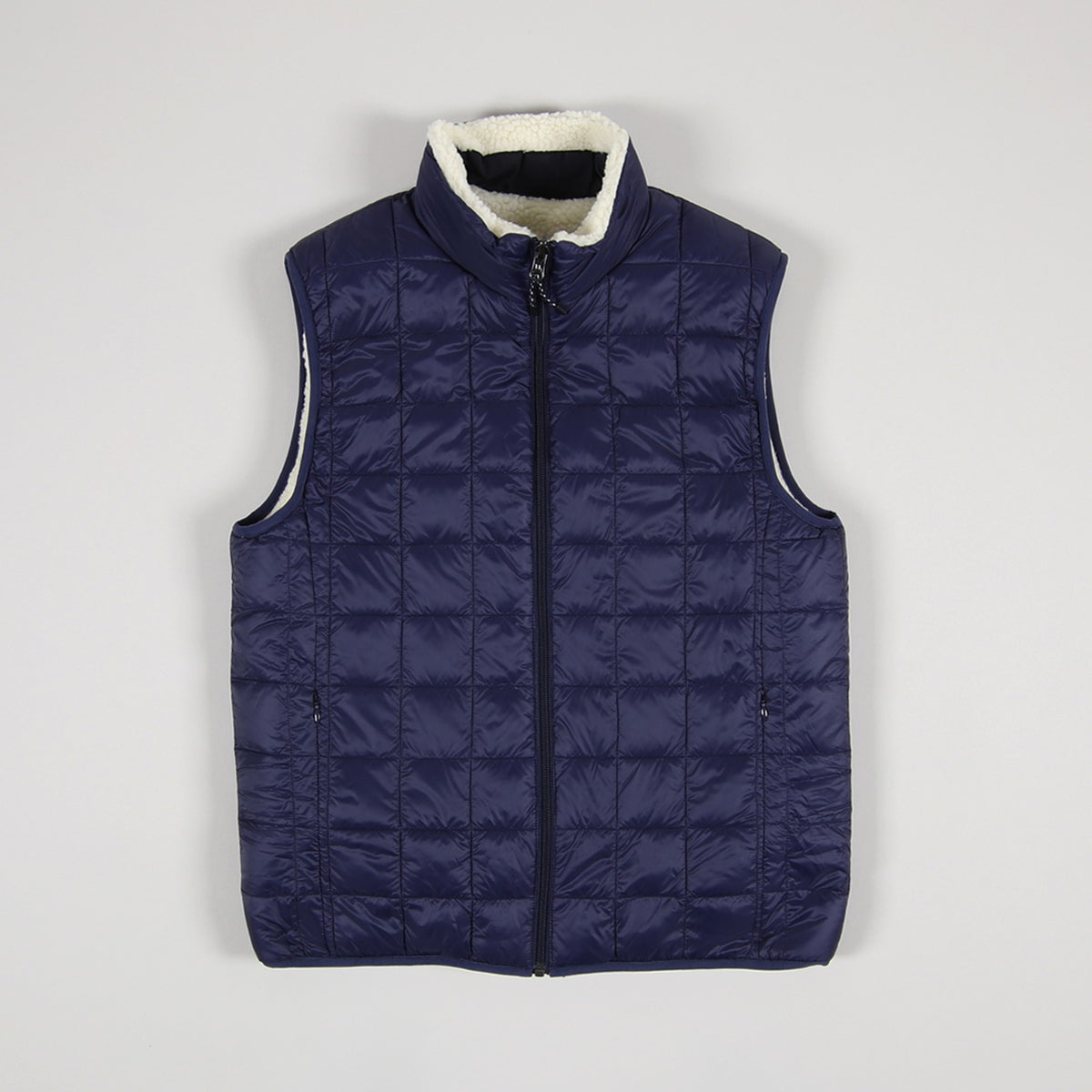 Gilet réversible Down × Boa Taion marine et ivoire, face duvet marine