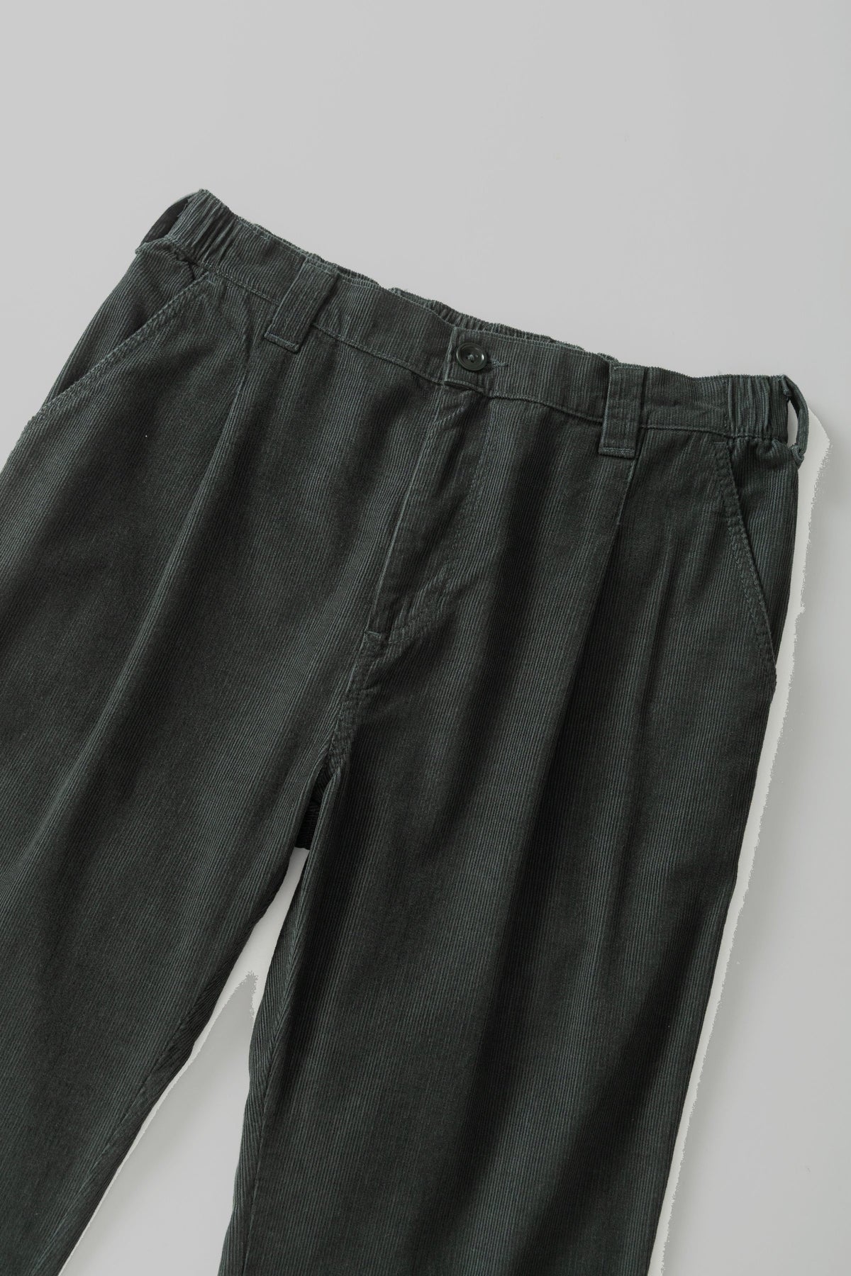 Fine Cord Waiter Pants Service Works vert, vue de dos