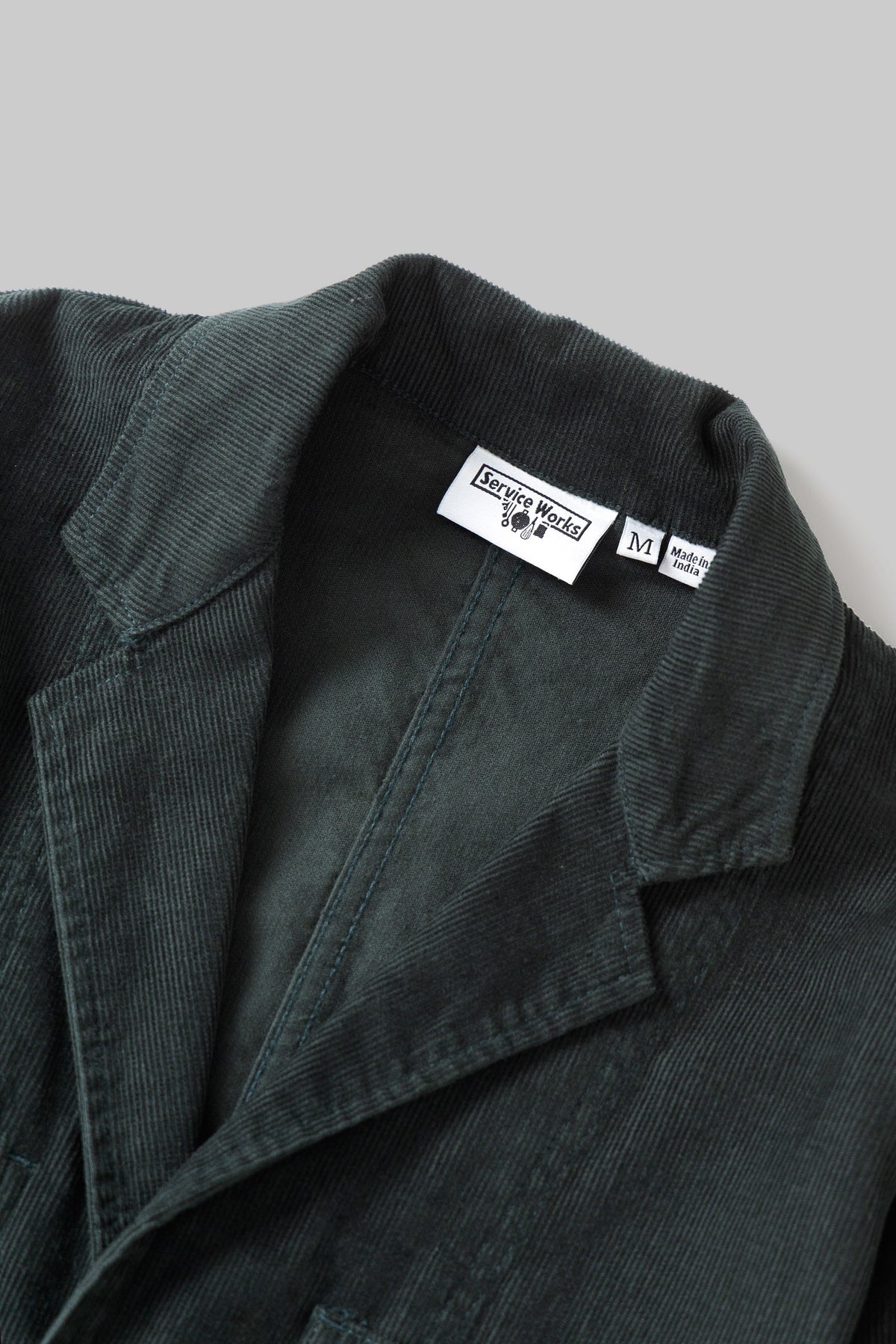 Fine Cord Server Suit Jacket Service Works verte, détail du velours côtelé