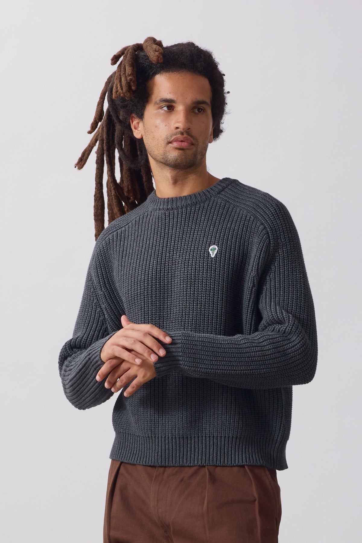 Artichoke Chunky Knit Service Works gris anthracite porté