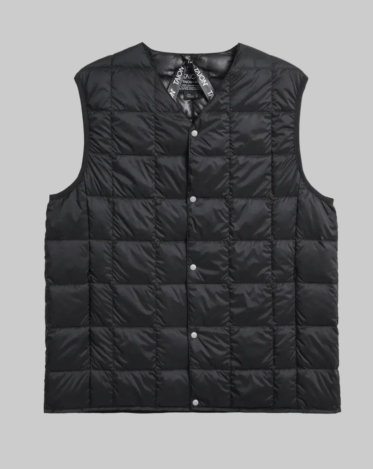 Crew Neck Button Down Vest | Taion