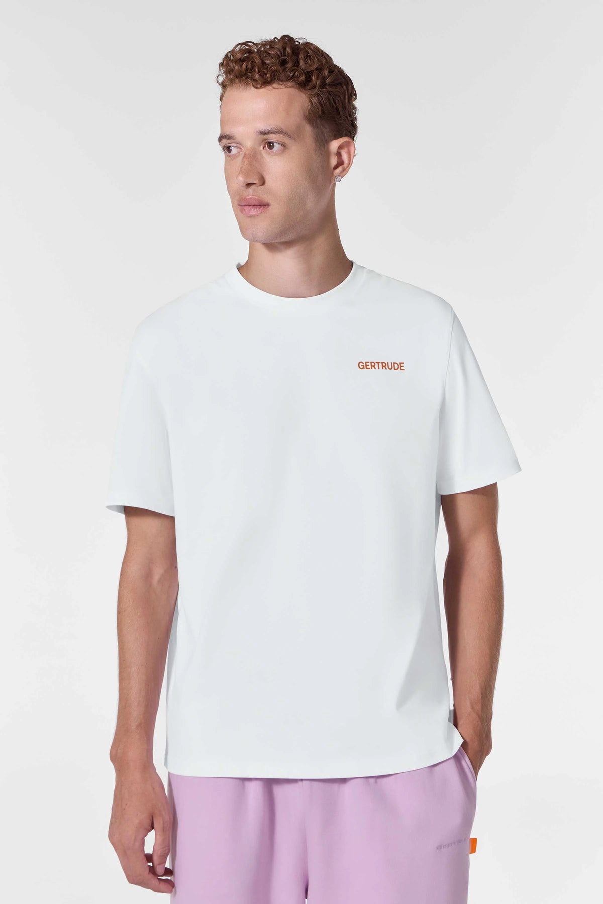 T-shirt Gertrude Leon NY blanc, porté
